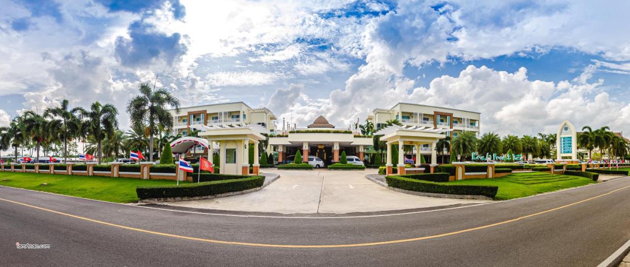Front Bay Krabi town
